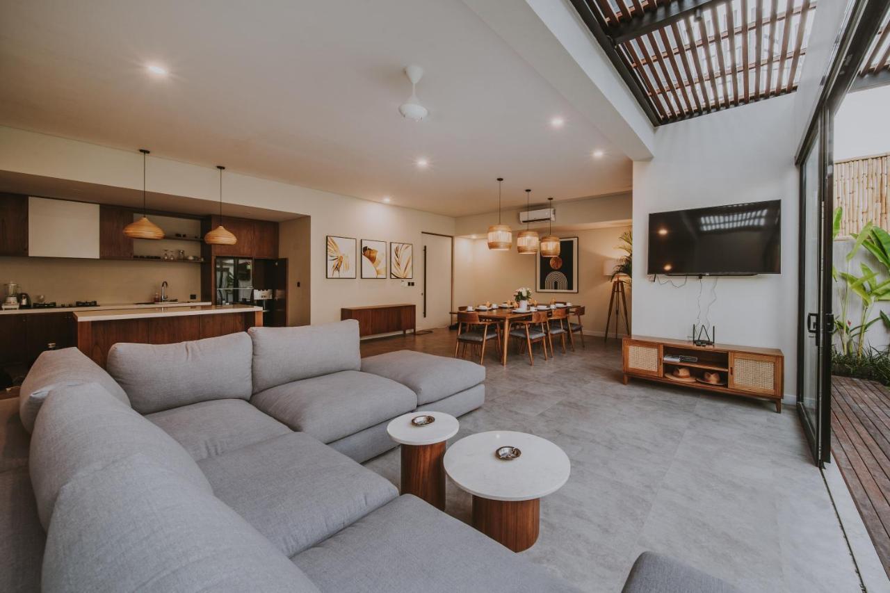 New 4 Bedroom 5 Min Walk To Berawa Beach Enclosed Livng 坎古 外观 照片
